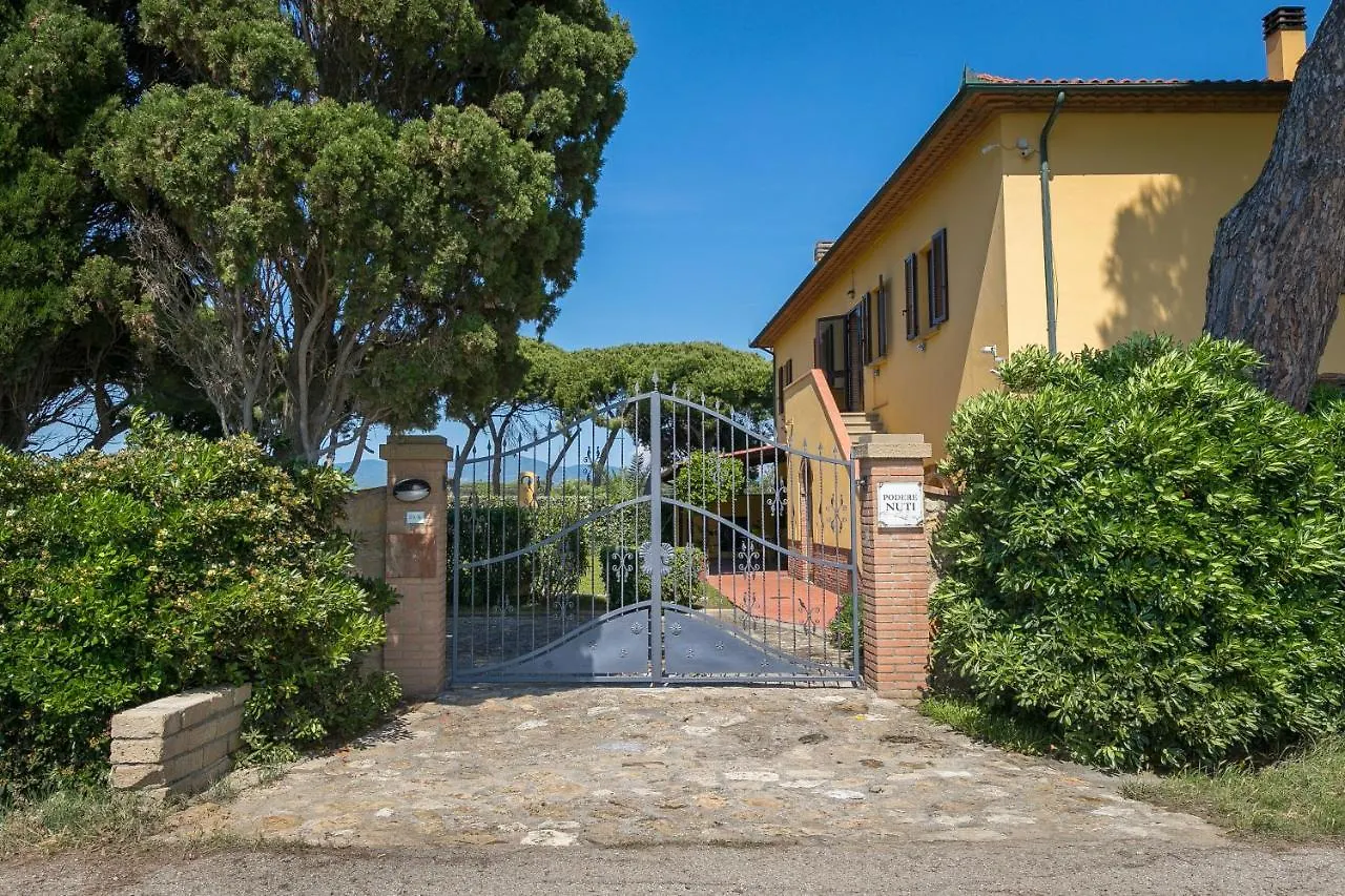 Holiday home Podere Nuti - 4 Lauro Cecina  Italy